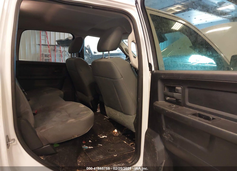 2016 RAM 1500 VIN: 3C6RR7KTXGG326897