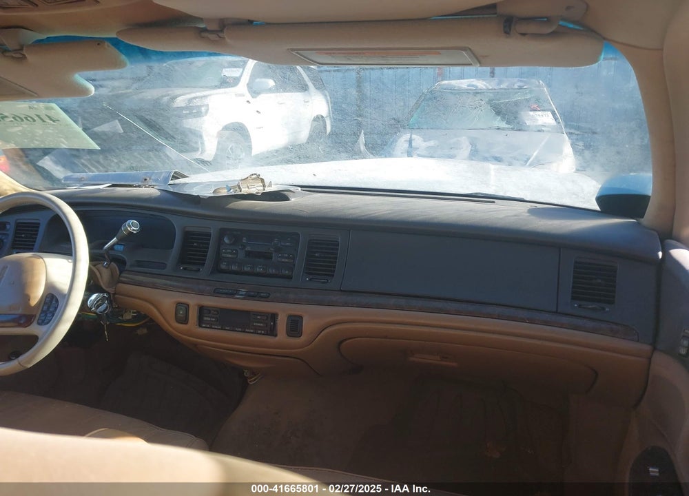 1995 LINCOLN TOWN CAR EXECUTIVE VIN: 1LNLM81W0SY729991