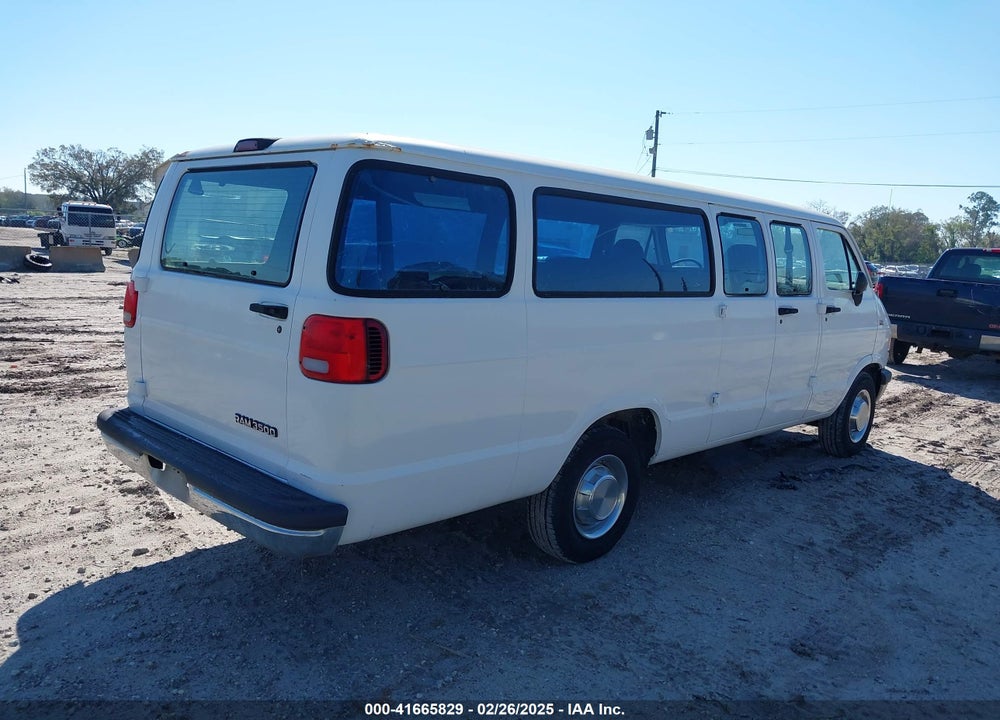 1995 DODGE RAM WAGON B3500 VIN: 2B5WB35Z2SK548881