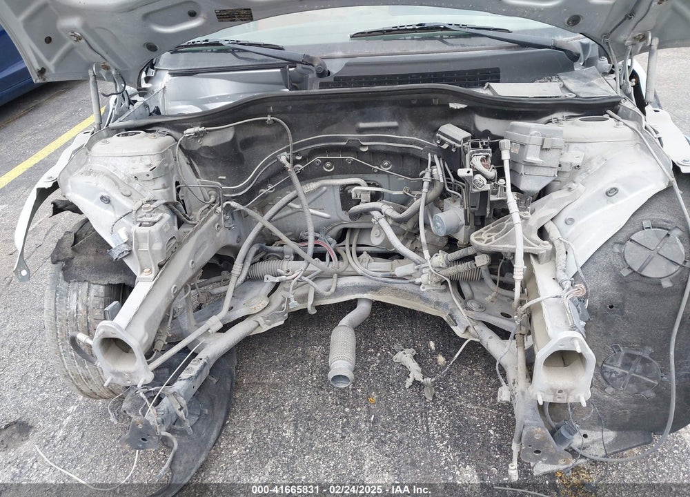 2010 MINI COOPER VIN: WMWMF3C53ATU78676