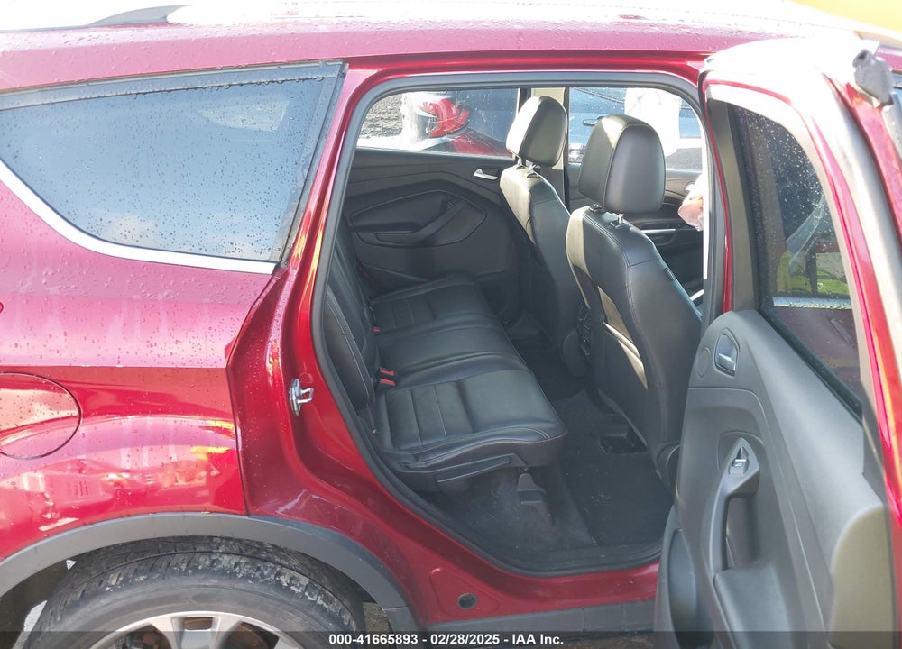 2016 FORD ESCAPE VIN: 1FMCU9J98GUC38244