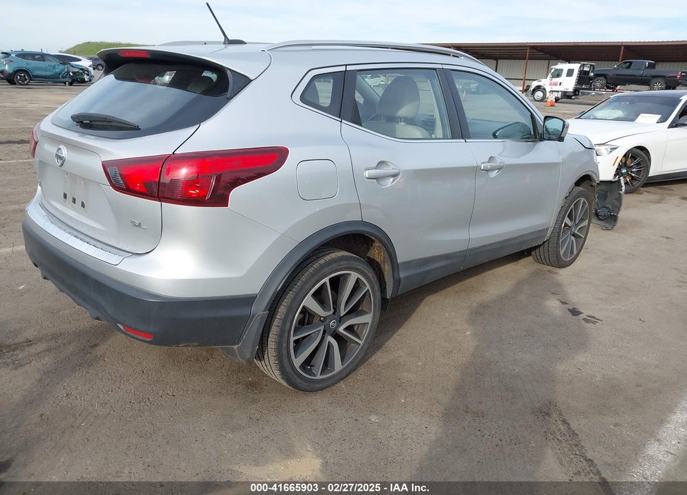 2018 NISSAN ROGUE SPORT SL VIN: JN1BJ1CP2JW102017