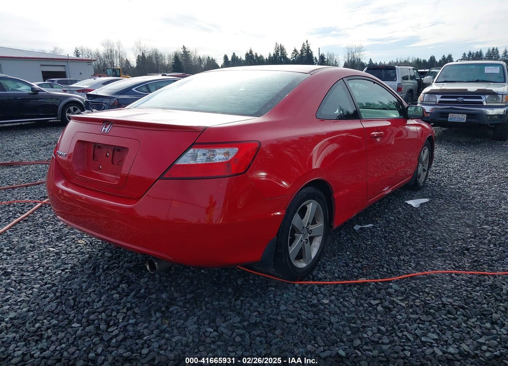 2008 HONDA CIVIC VIN: 2HGFG12838H580352