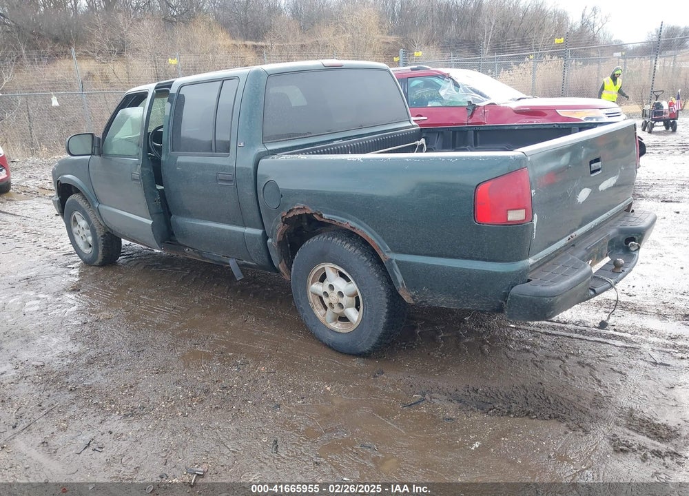 2003 CHEVROLET S-10 LS VIN: 1GCDT13XX3K176473