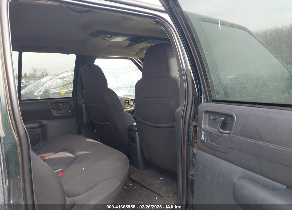 2003 CHEVROLET S-10 LS VIN: 1GCDT13XX3K176473