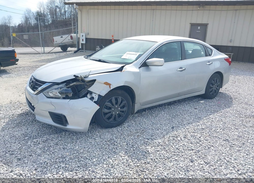 2017 NISSAN ALTIMA VIN: 1N4AL3AP3HN320457