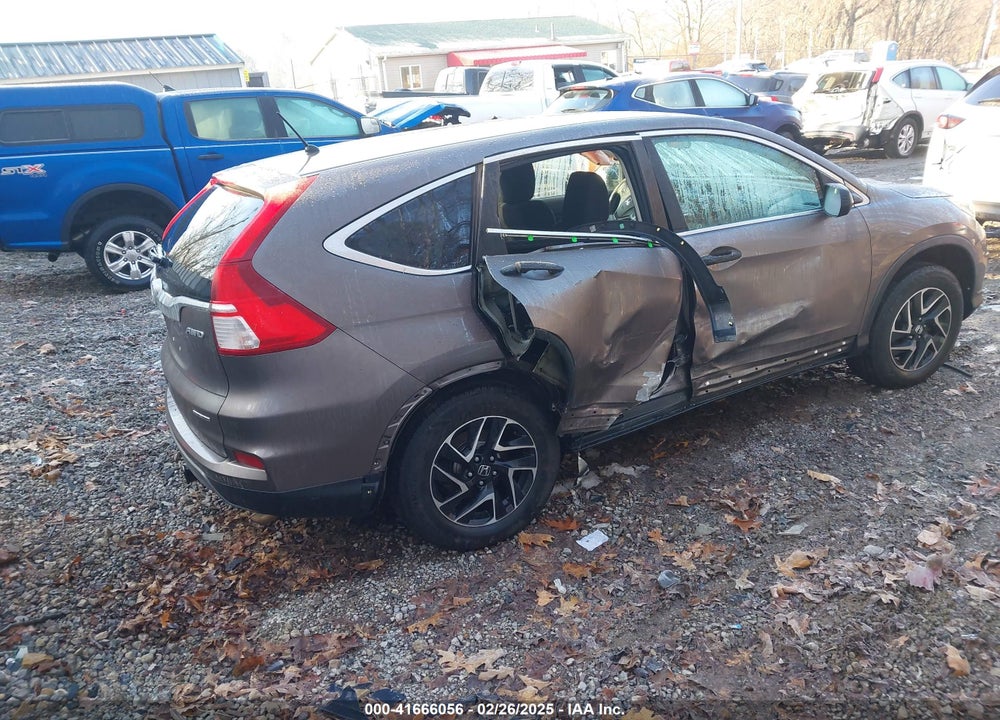 2016 HONDA CR-V SE VIN: 2HKRM4H42GH661908
