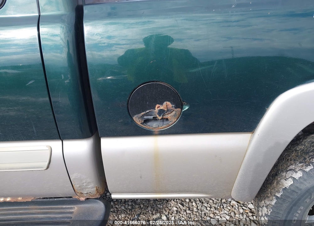 2004 CHEVROLET SILVERADO 1500 Z71 VIN: 1GCEK19T74Z222586
