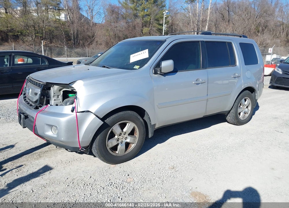 2011 HONDA PILOT VIN: 5FNYF4H69BB072076