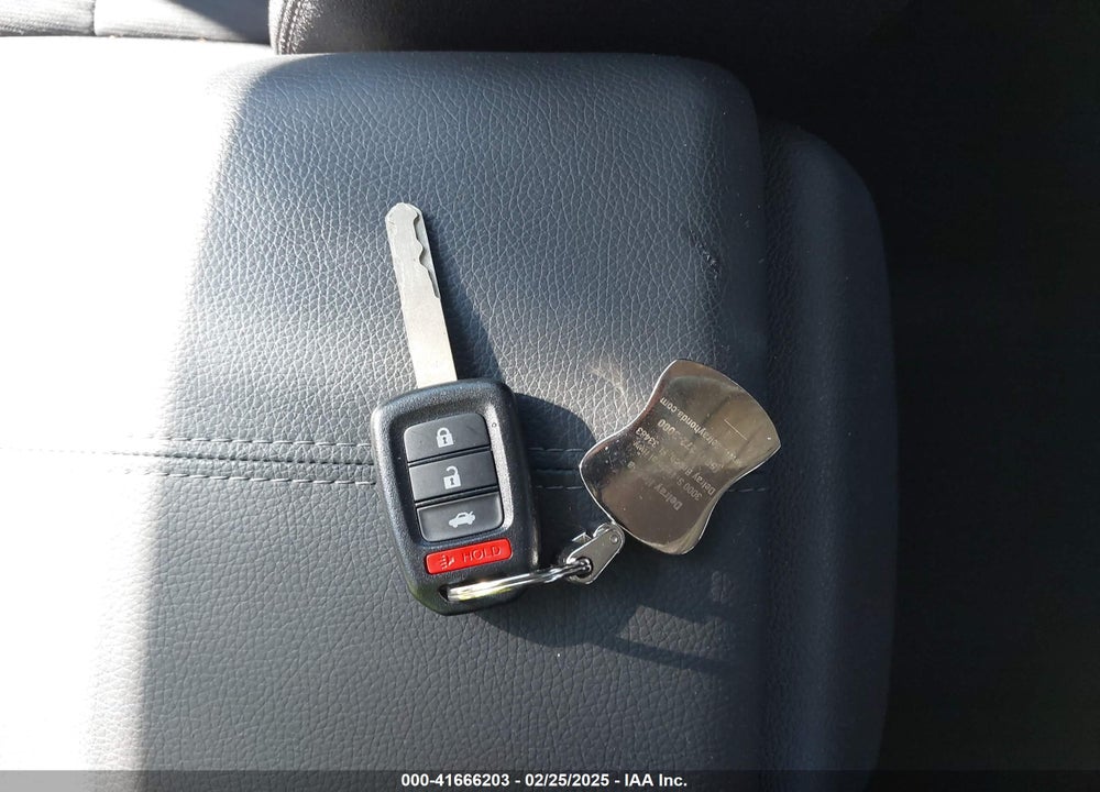 2014 HONDA ACCORD VIN: 1HGCR2F53EA021123