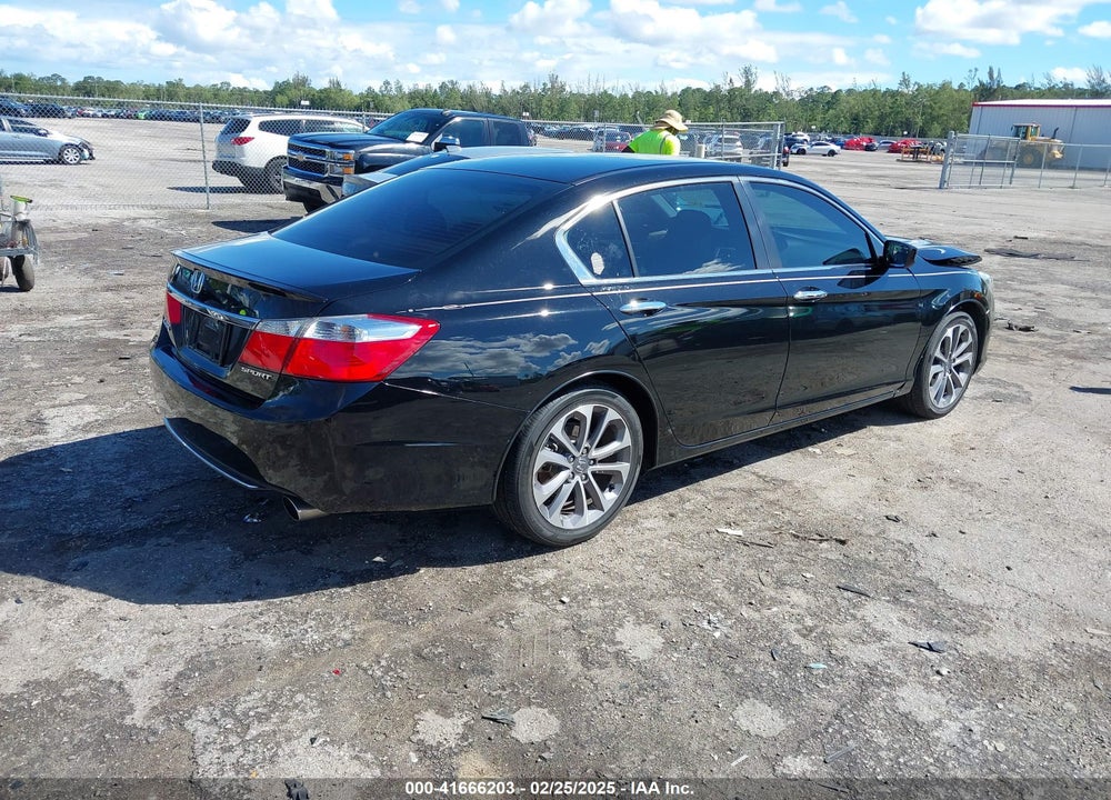 2014 HONDA ACCORD VIN: 1HGCR2F53EA021123