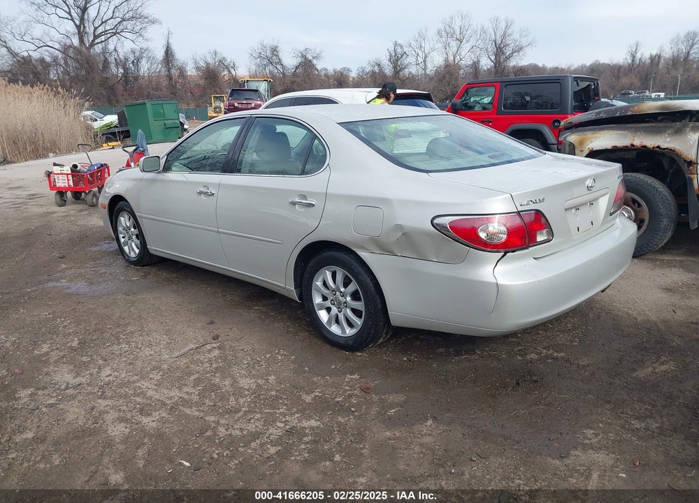 2004 LEXUS ES 330 VIN: JTHBA30G845021612