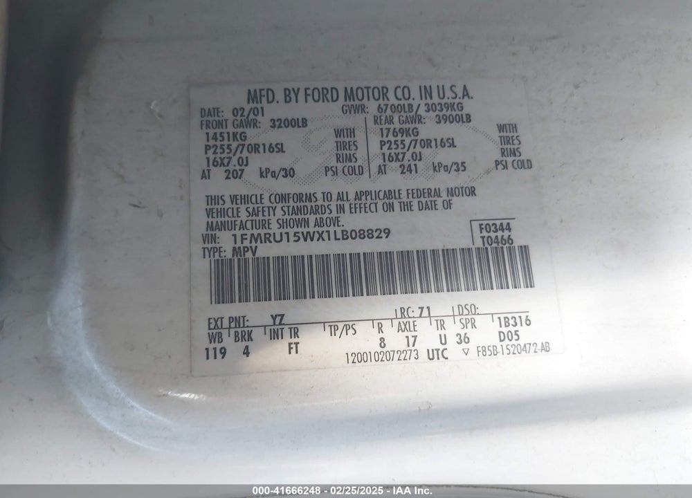 2001 FORD EXPEDITION XLT VIN: 1FMRU15WX1LB08829