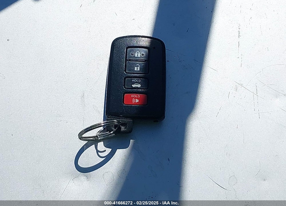 2018 TOYOTA COROLLA VIN: 5YFBURHE0JP761880
