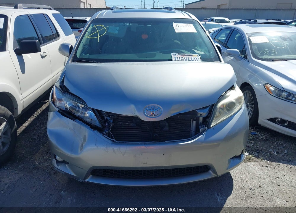 2016 TOYOTA SIENNA VIN: 5TDYK3DC8GS765791
