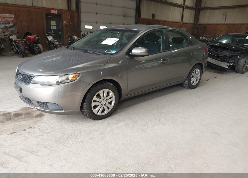 2011 KIA FORTE VIN: KNAFU4A25B5426128