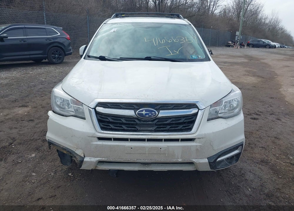 2018 SUBARU FORESTER 2.5I PREMIUM VIN: JF2SJAECXJH529006