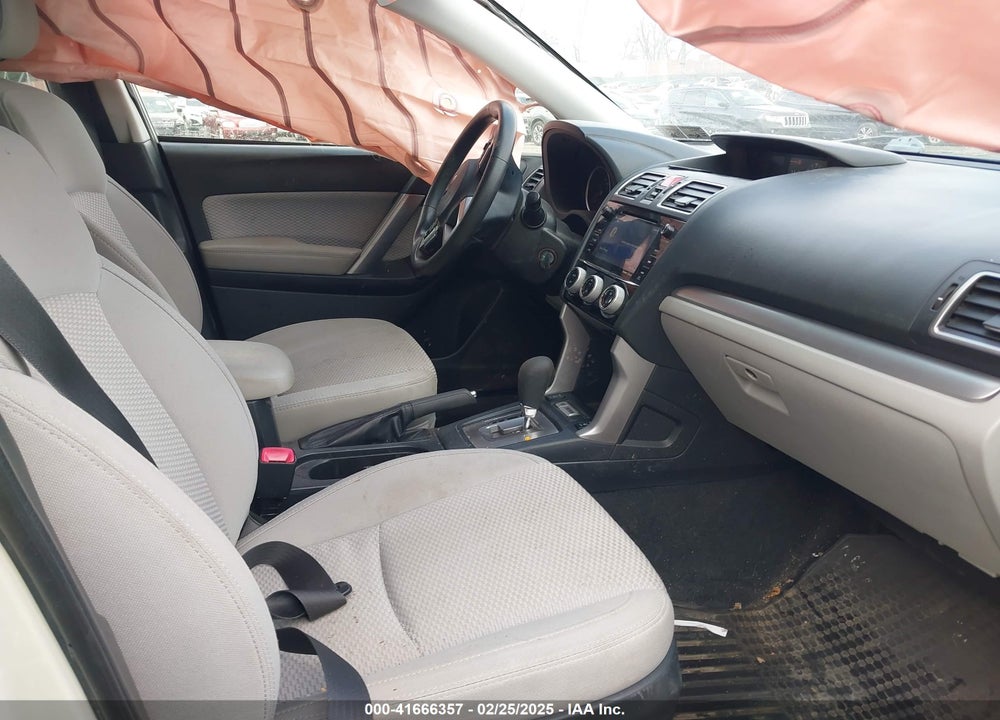 2018 SUBARU FORESTER 2.5I PREMIUM VIN: JF2SJAECXJH529006