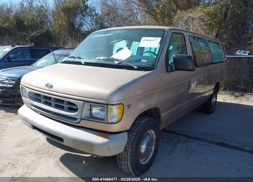 1998 FORD SUPER CLUB WAGON XL/XLT VIN: 1FBSS31L5WHB69202