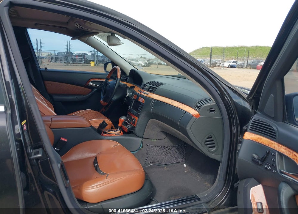 2005 MERCEDES-BENZ S 500 VIN: WDBNG75J35A453198