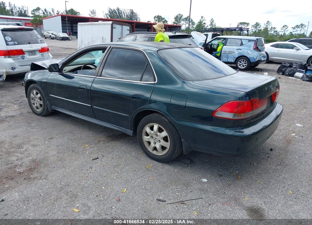 2001 HONDA ACCORD 2.3 LX VIN: 1HGCG66531A141222