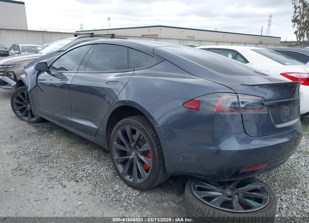 2020 TESLA MODEL S VIN: 5YJSA1E47LF415636