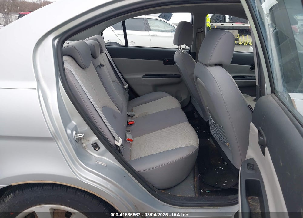 2010 HYUNDAI ACCENT VIN: KMHCN4AC6AU462227