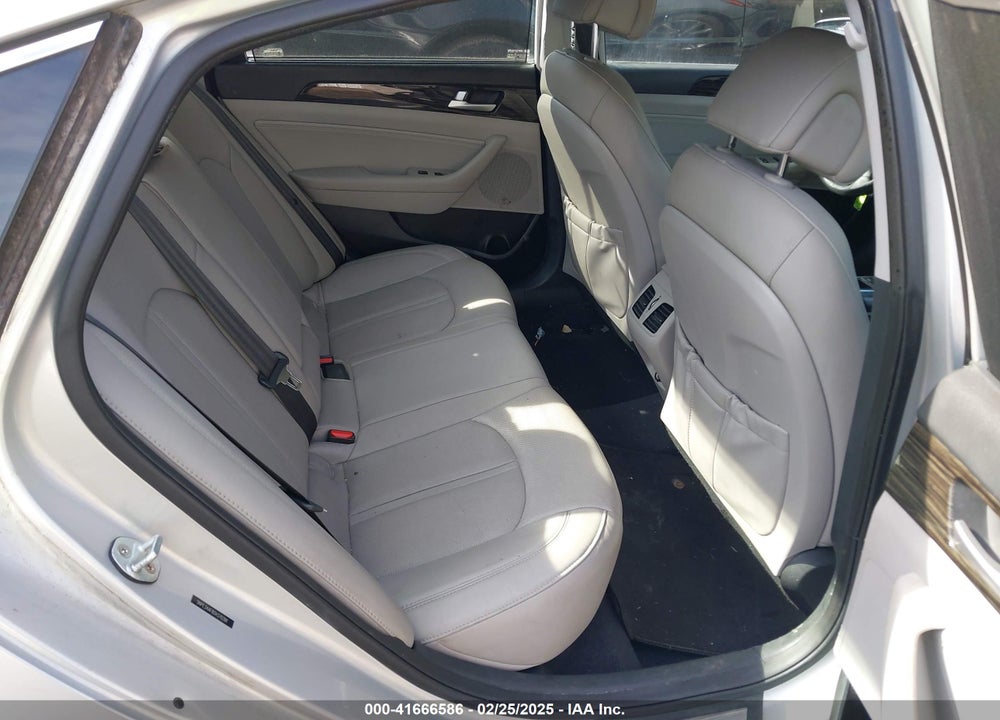 2016 HYUNDAI SONATA LIMITED VIN: 5NPE34AF8GH370391