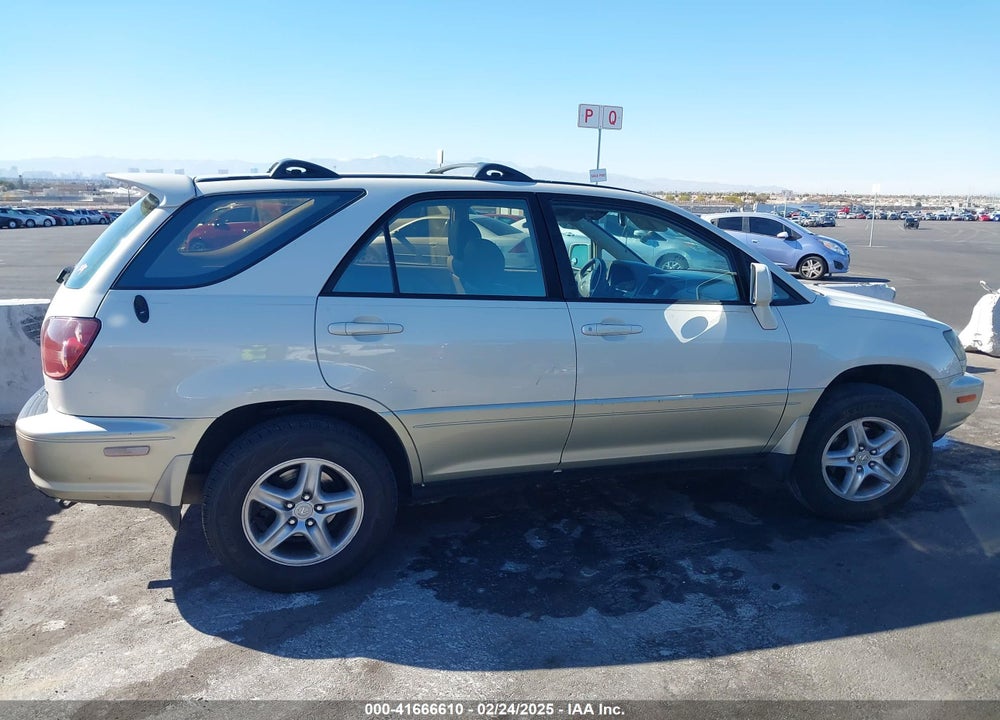 1999 LEXUS RX 300 VIN: JT6GF10U9X0015877