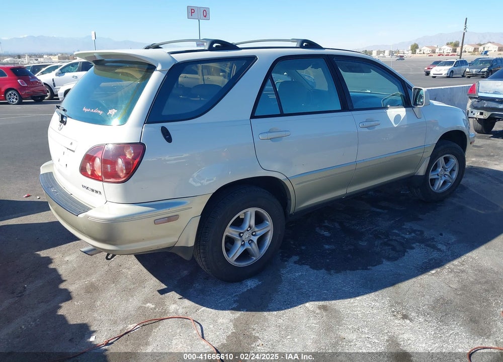 1999 LEXUS RX 300 VIN: JT6GF10U9X0015877