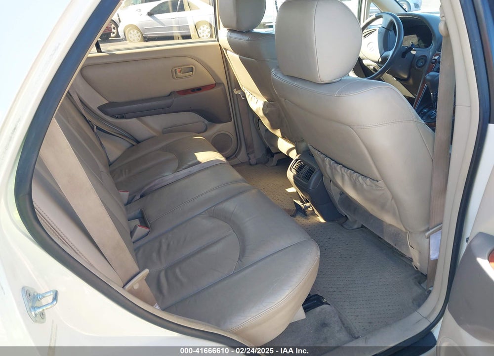 1999 LEXUS RX 300 VIN: JT6GF10U9X0015877