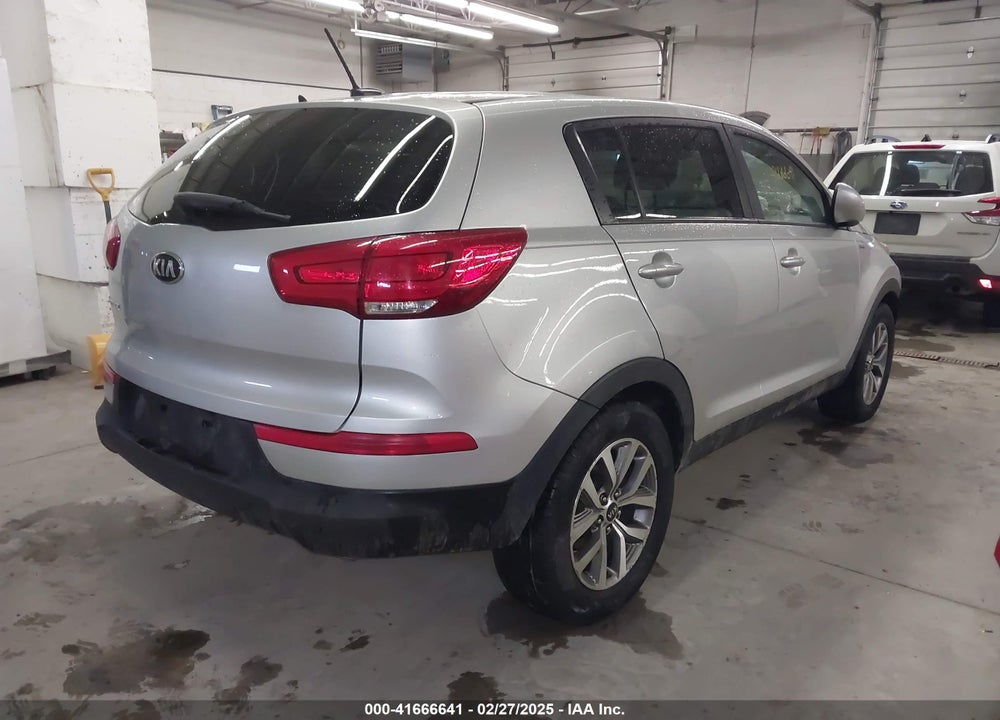 2016 KIA SPORTAGE VIN: KNDPBCAC9G7862279