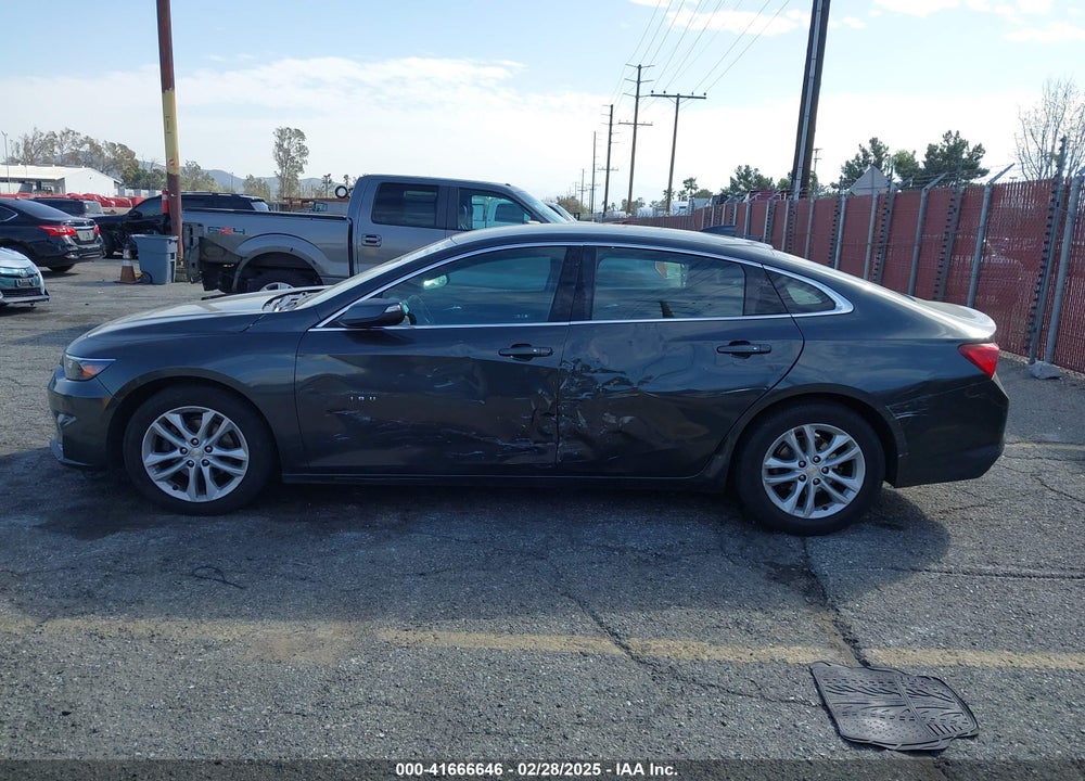 2018 CHEVROLET MALIBU LT VIN: 1G1ZD5ST0JF254556