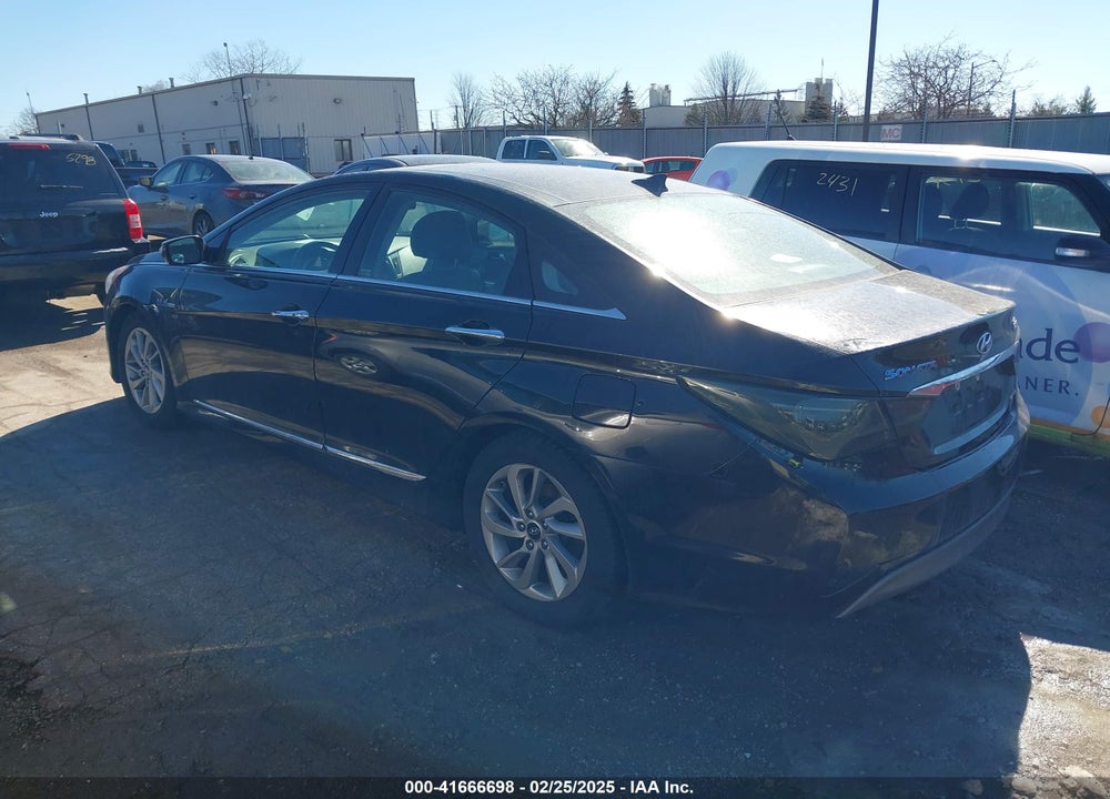 2015 HYUNDAI SONATA VIN: KMHEC4A41FA129904
