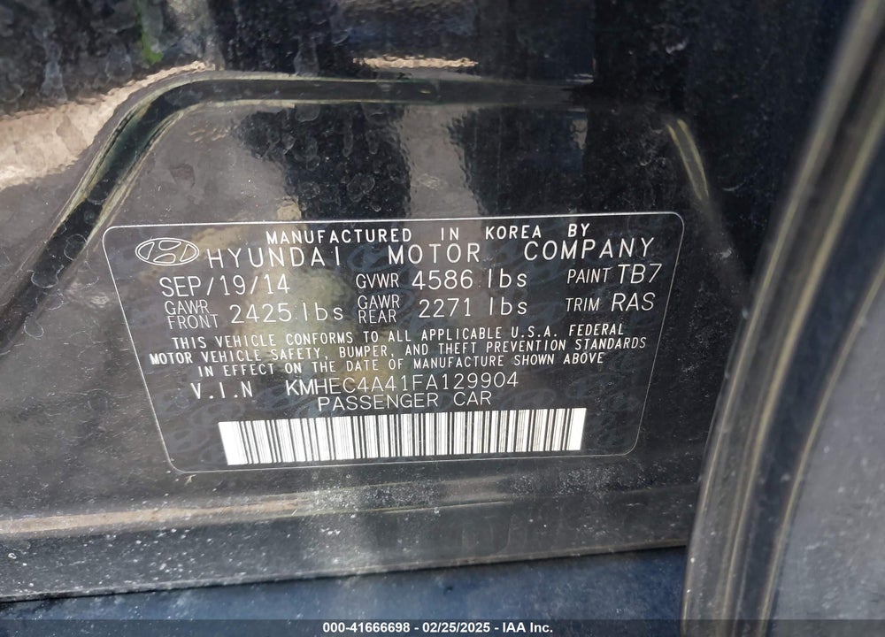 2015 HYUNDAI SONATA VIN: KMHEC4A41FA129904
