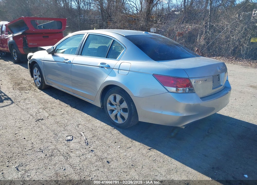 2010 HONDA ACCORD VIN: 1HGCP3F8XAA005405