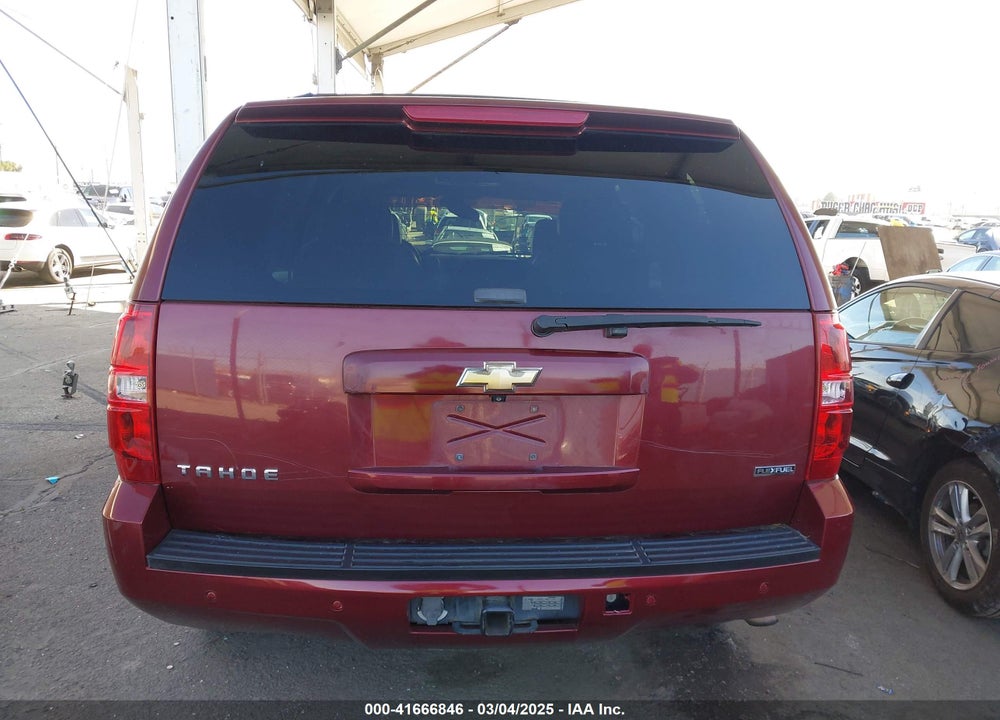 2008 CHEVROLET TAHOE LT VIN: 1GNFC13028J118793