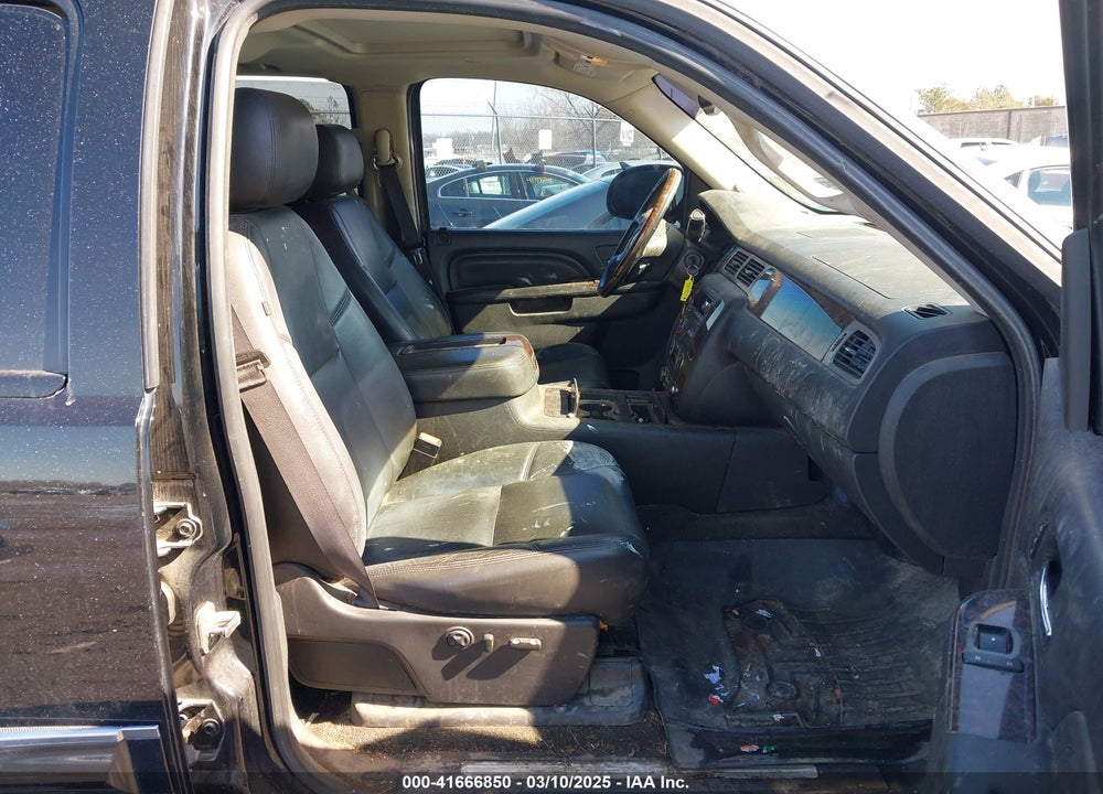 2013 GMC SIERRA 1500 DENALI VIN: 3GTP2XE24DG337445