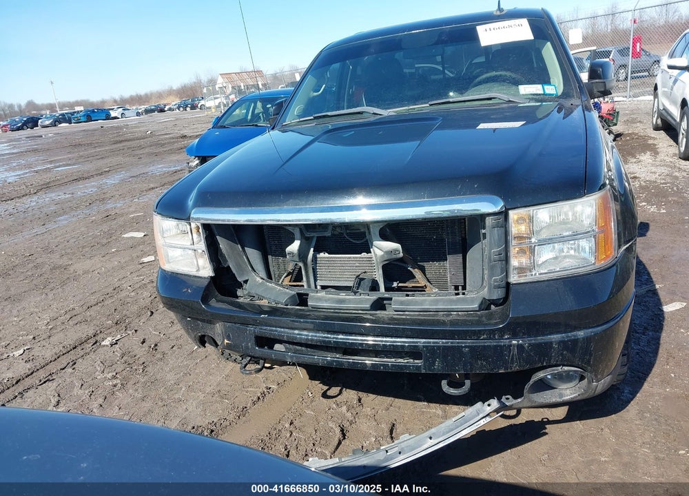 2013 GMC SIERRA 1500 DENALI VIN: 3GTP2XE24DG337445