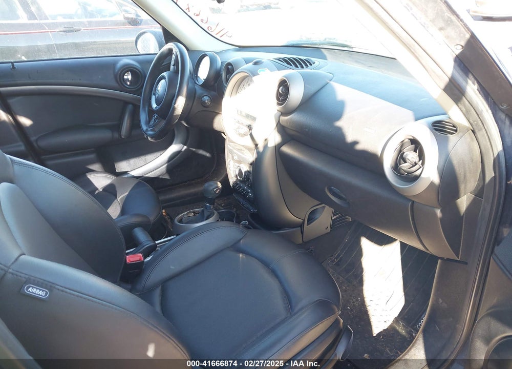 2011 MINI COOPER S COUNTRYMAN VIN: WMWZC5C54BWL55124