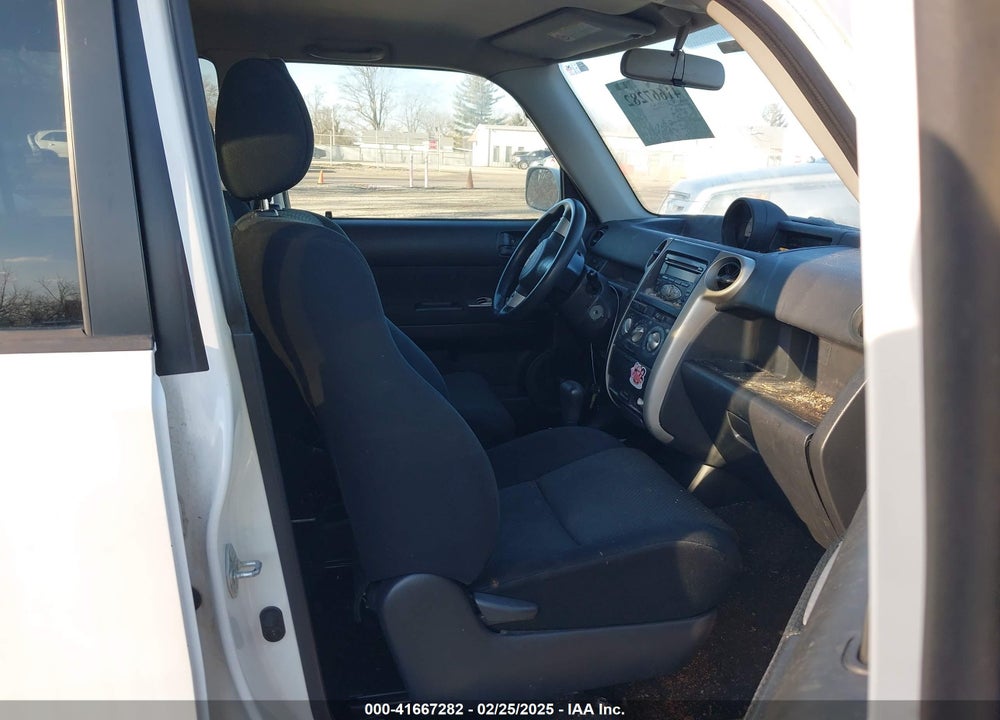 2006 SCION XB VIN: JTLKT324064095151