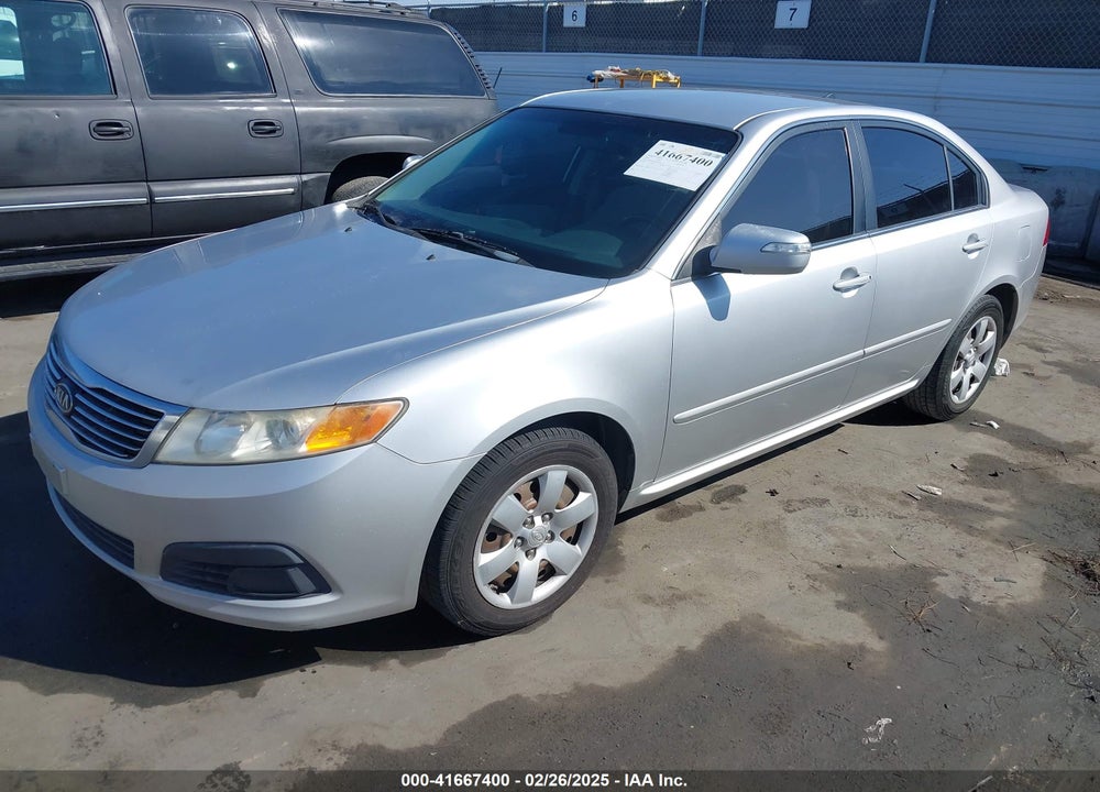 2009 KIA OPTIMA LX VIN: KNAGE228495333586