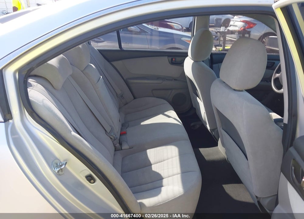 2009 KIA OPTIMA LX VIN: KNAGE228495333586
