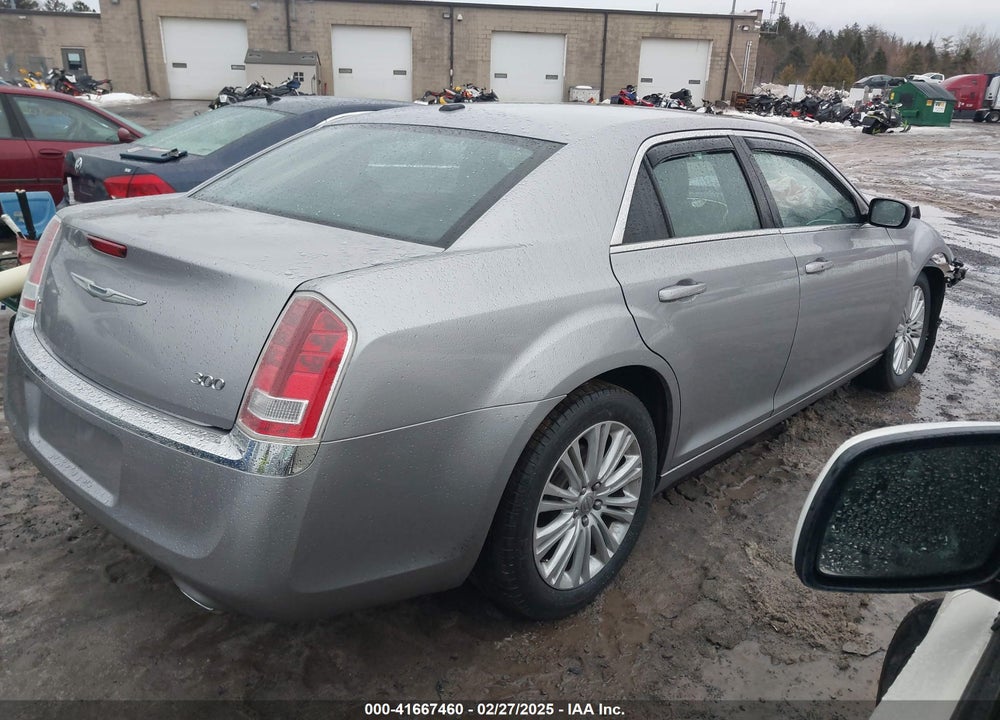 2014 CHRYSLER 300 VIN: 2C3CCARG4EH148587