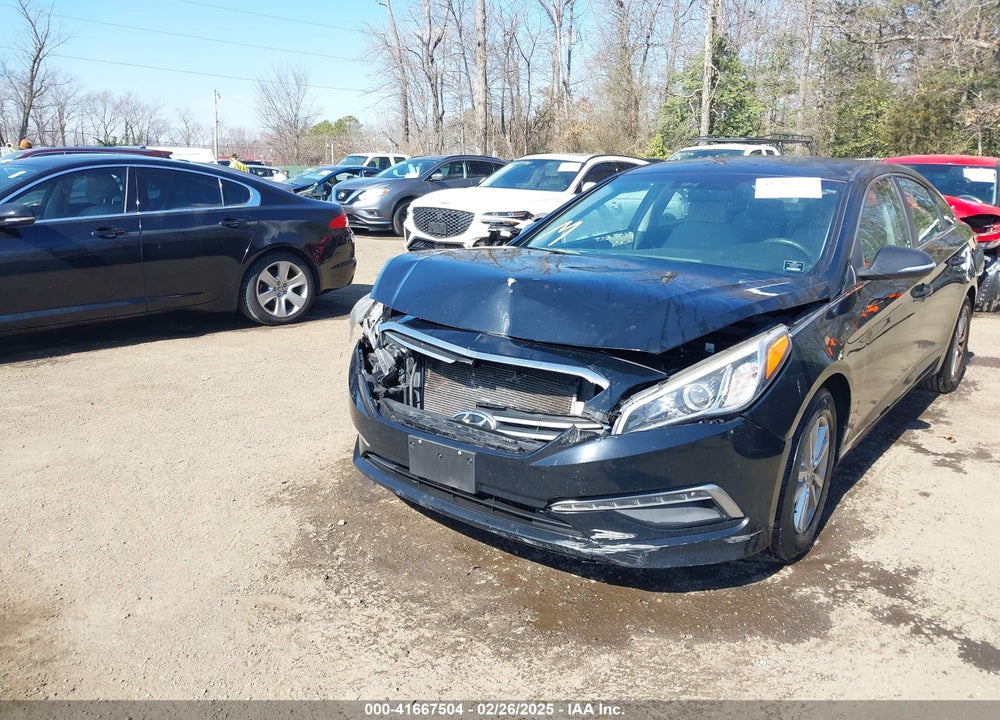 2015 HYUNDAI SONATA VIN: 5NPE24AF8FH106234