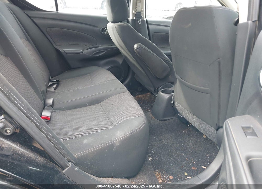 2019 NISSAN VERSA VIN: 3N1CN7AP7KL863051