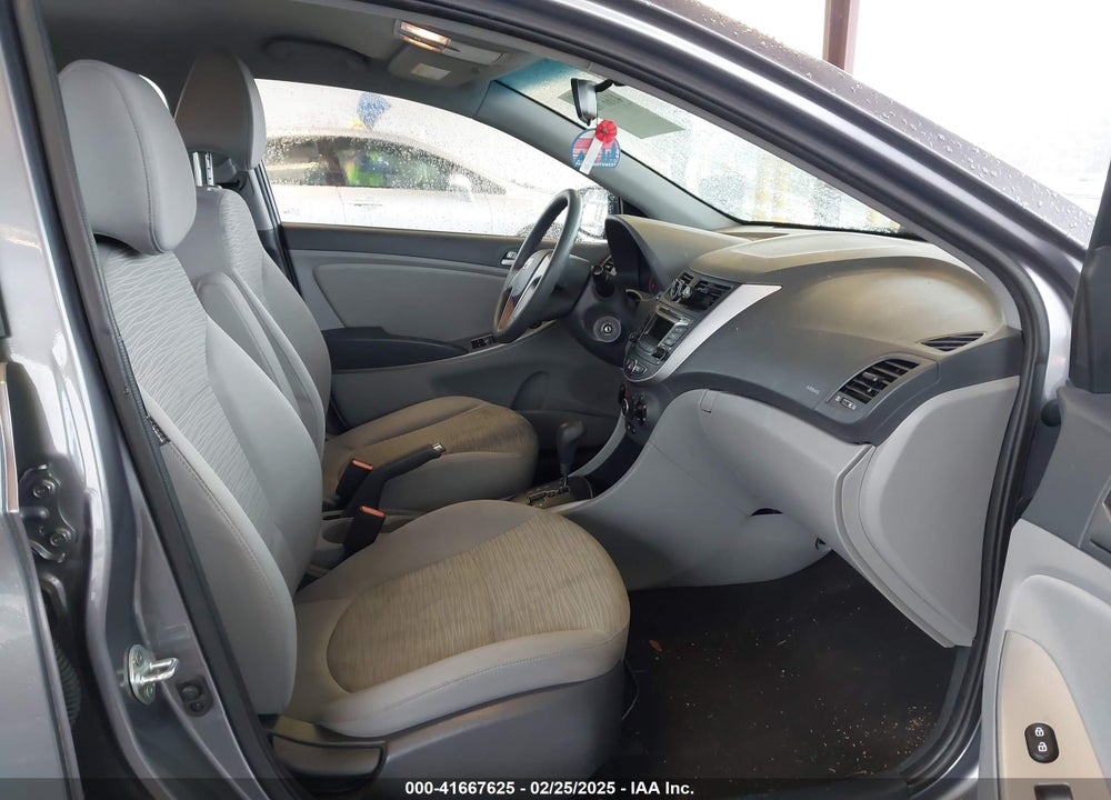 2015 HYUNDAI ACCENT VIN: KMHCT4AE0FU931276
