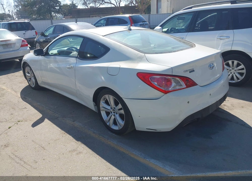 2011 HYUNDAI GENESIS 3.8 GRAND TOURING VIN: KMHHU6KH8BU065294
