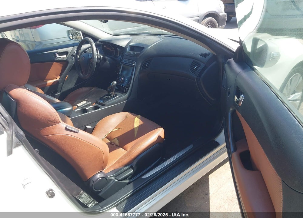 2011 HYUNDAI GENESIS 3.8 GRAND TOURING VIN: KMHHU6KH8BU065294