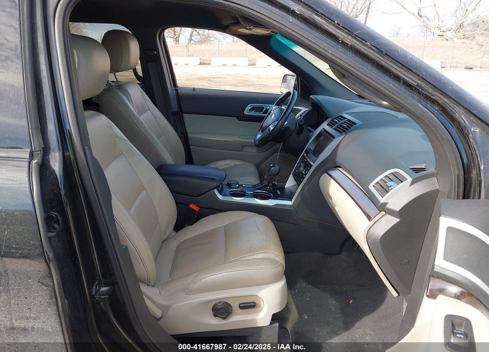 2015 FORD EXPLORER VIN: 1FM5K8F87FGA04988